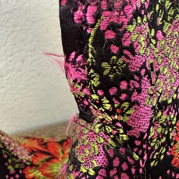 Steve Madden Sania-V Booties, Black Floral Jacquard, Size 6 - Picture 7 of 7